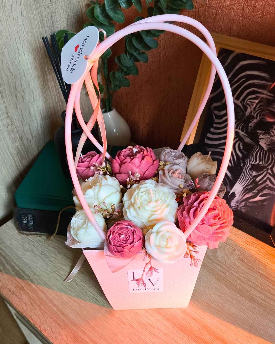 pink-bloom-basket-lumivera-2