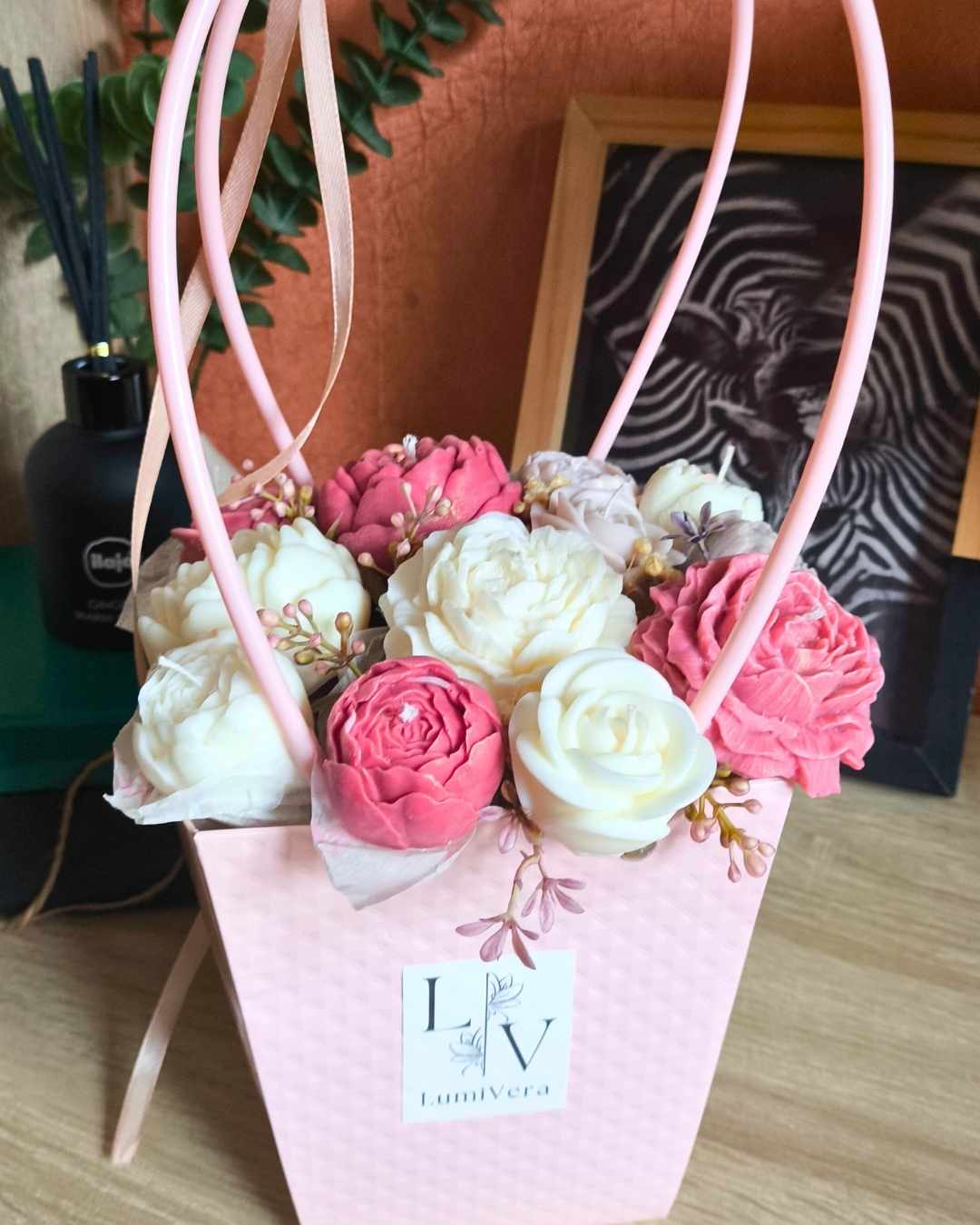 pink-bloom-basket-lumivera-4