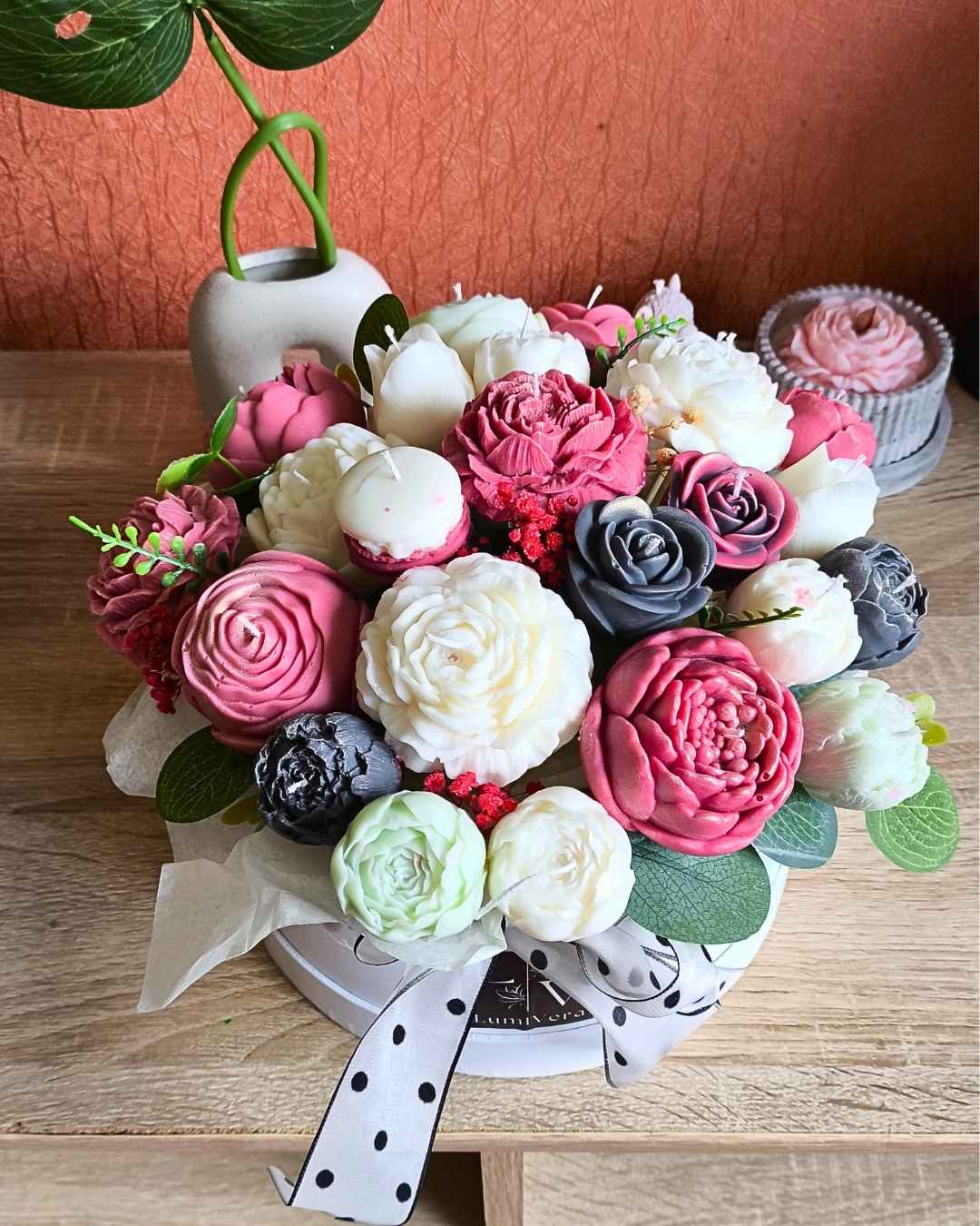 rose-drama-lumivera-2