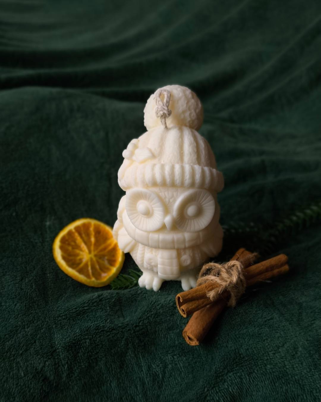 white-winter-owl-lumivera-3