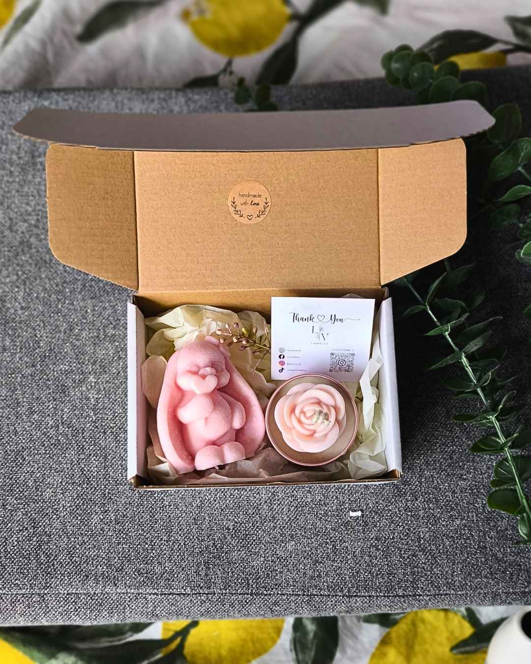 baby-bunny-hug-lumivera-3