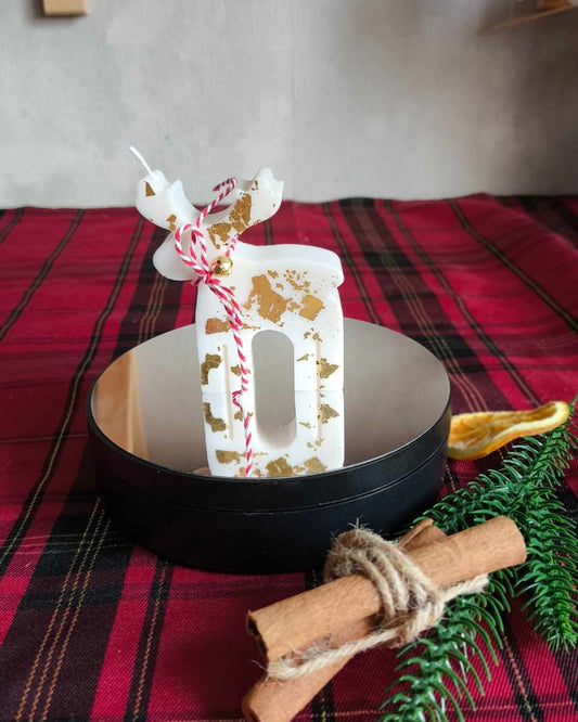 frosted-reindeer-small-lumivera-1