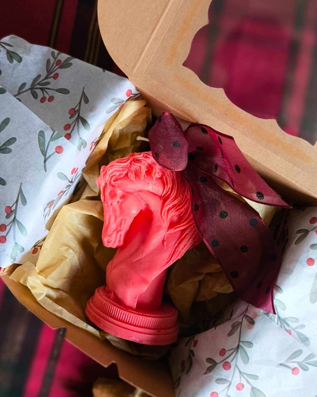 lunar-horse-sarkans-lumivera-3