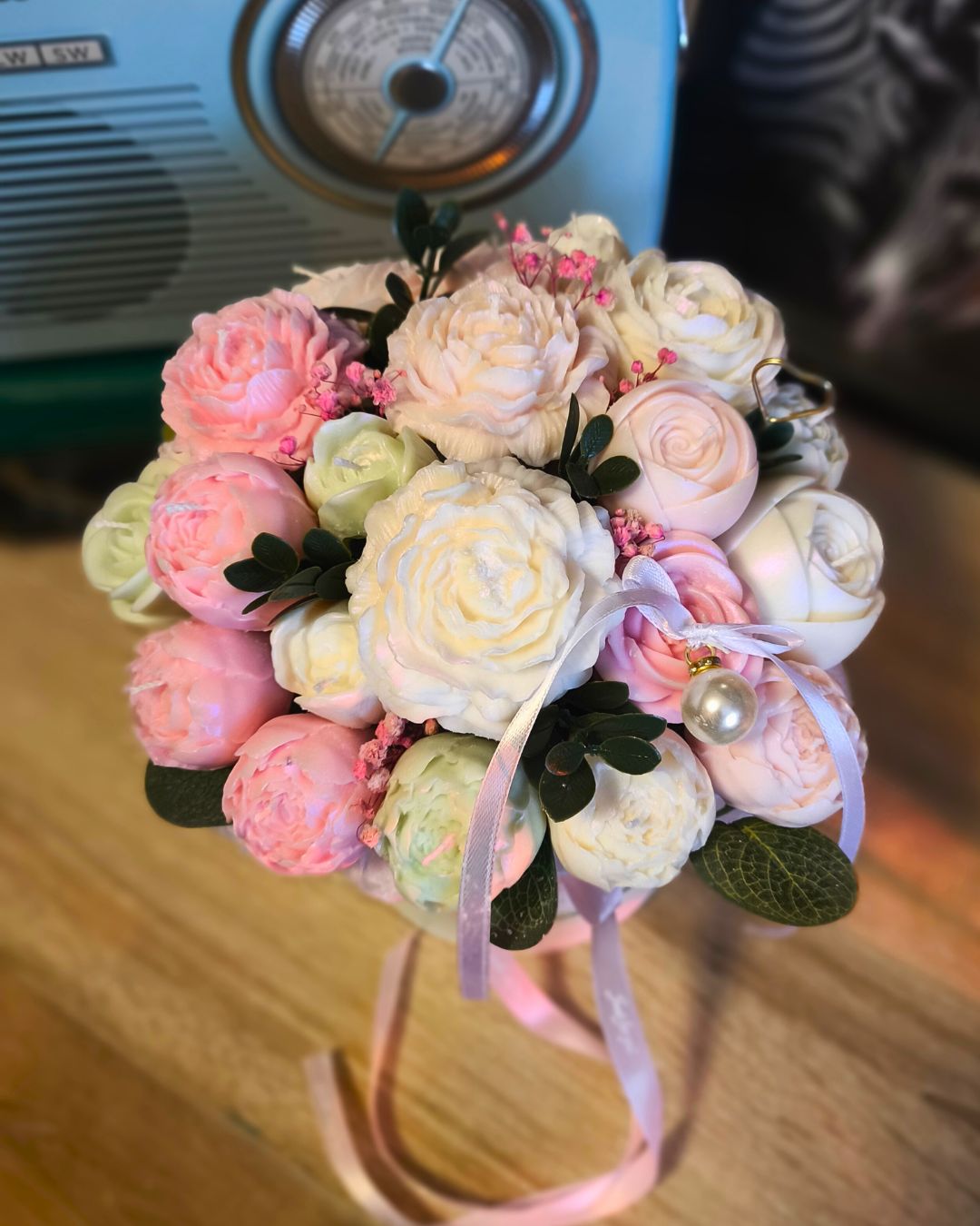 pastel-pearl-bloom-lumivera-2