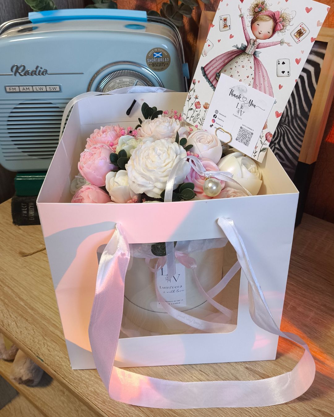 pastel-pearl-bloom-lumivera-4