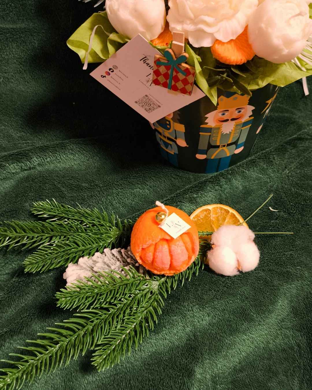 snowy-tangerine-lumivera-3