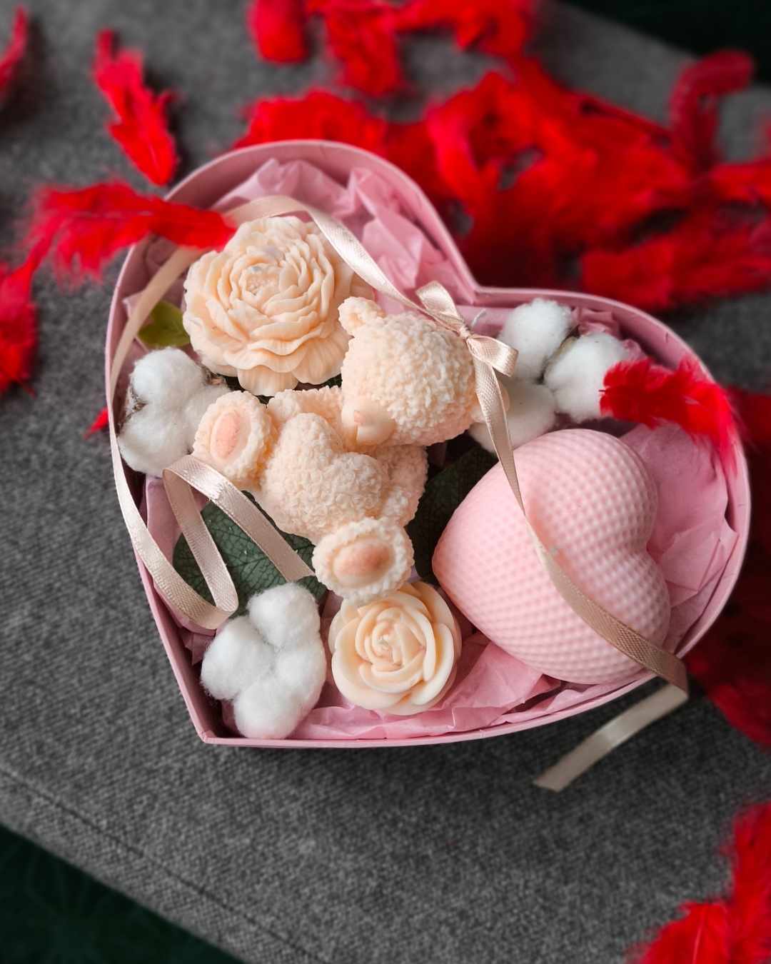 tender-heart-box-lumivera-1