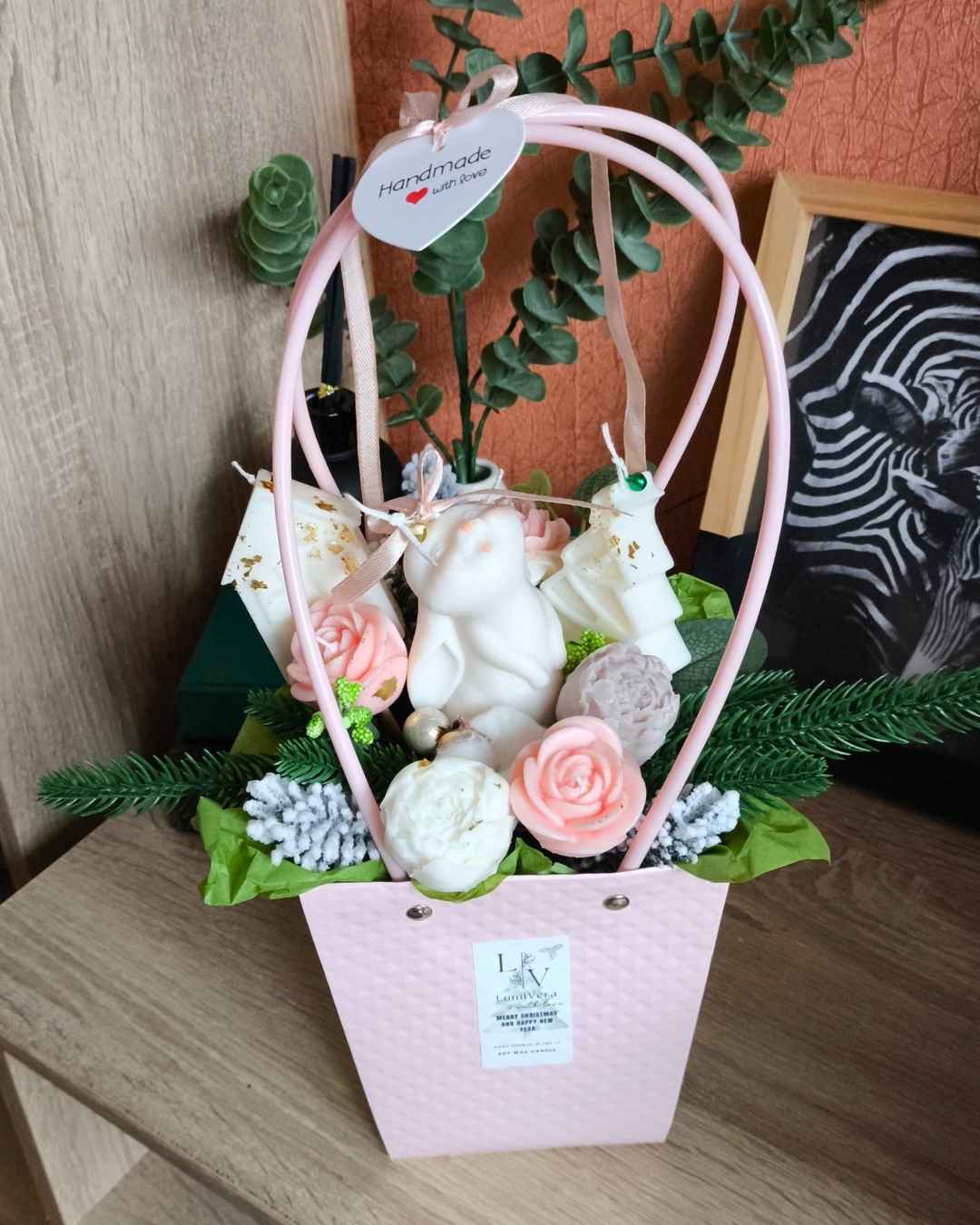 winter-bunny-bouquet-lumivera-1