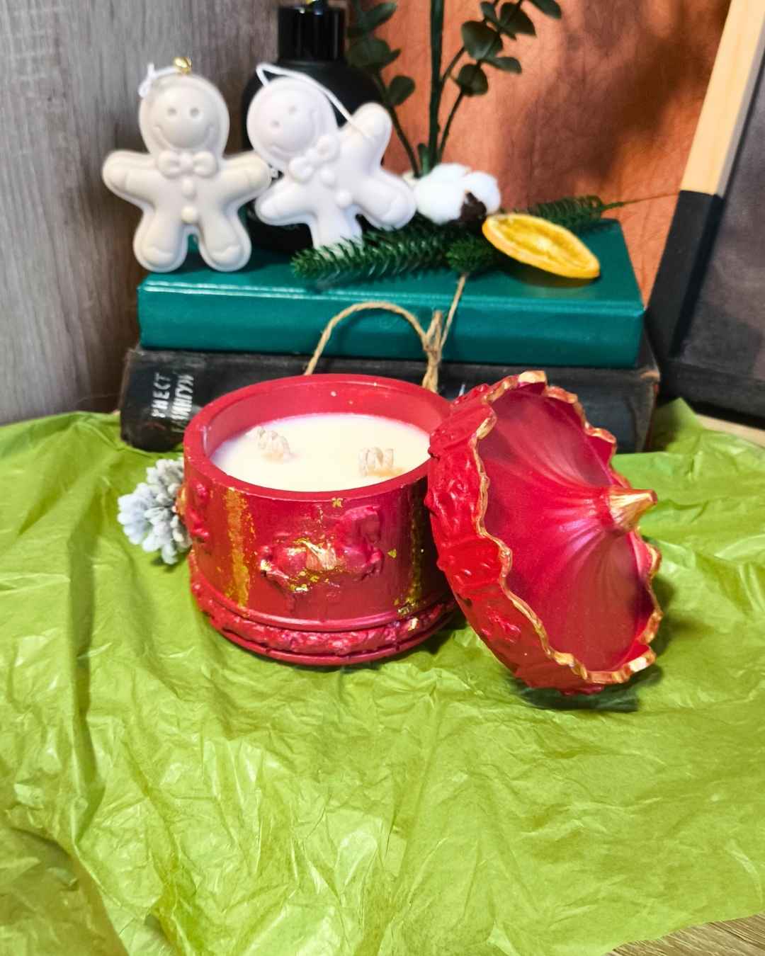 winter-red-jar-lumivera-1