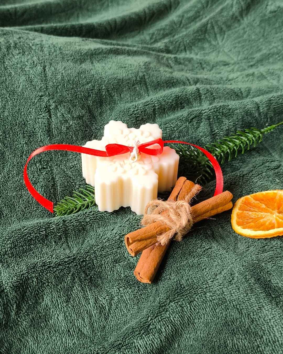 winter-snowflake-lumivera-1