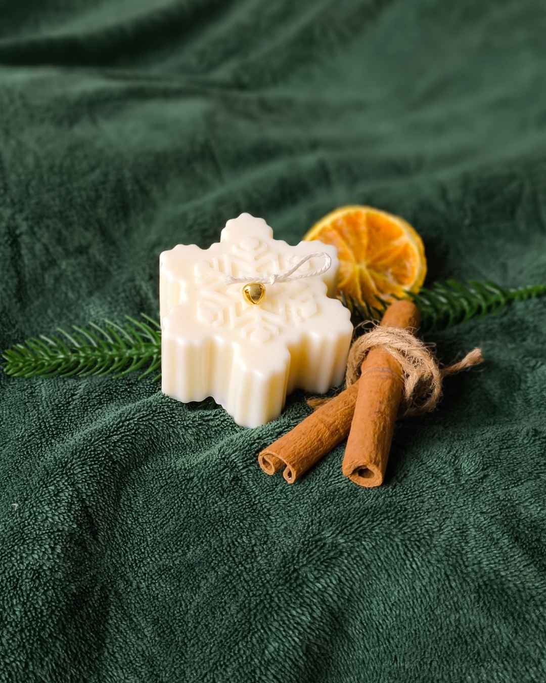 winter-snowflake-lumivera-3